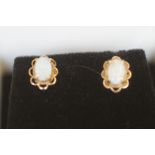 9ct Gold opal earrings