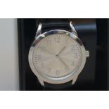 Gents wristwatch boxed