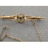 Early 20th century 9ct Gold pin brooch set with Pe