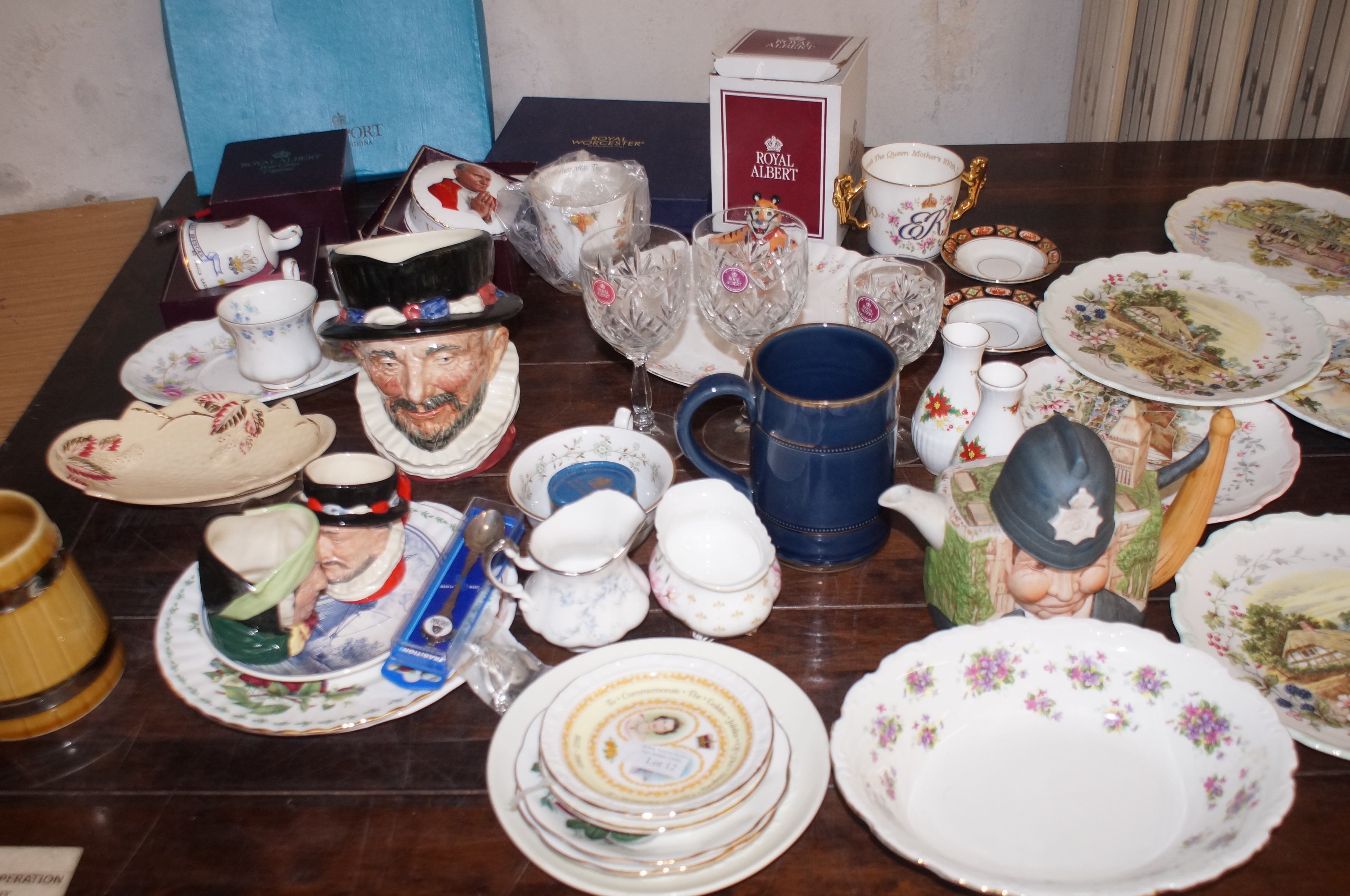 Coalport, Royal Worcester, Royal Albert, Royal Dou