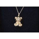 9ct Gold chain & teddy bear pendant