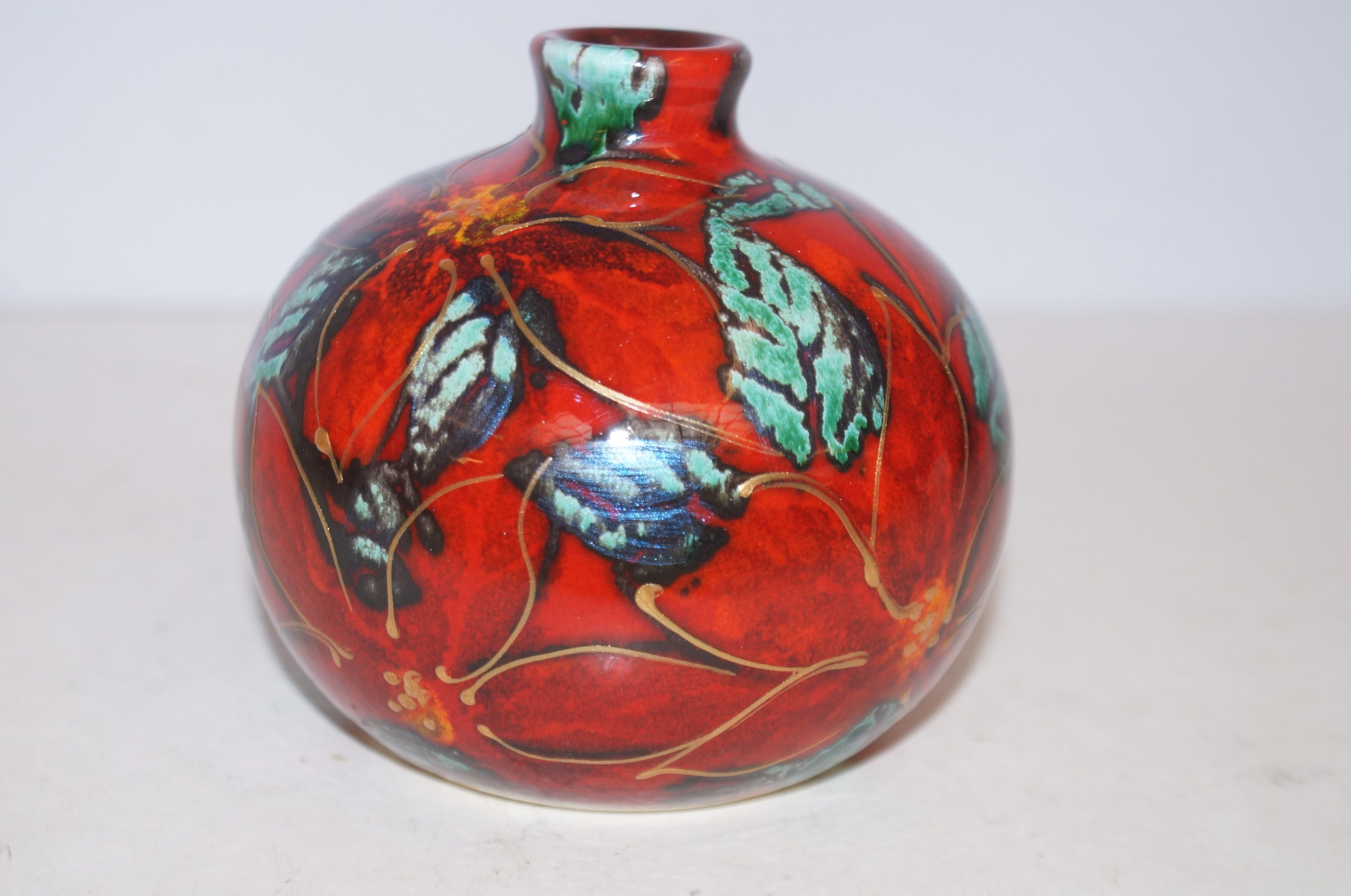 Anita Harris poinsettia vase signed in gold