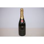 Moet & Chandon champagne 1992 unopened
