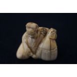 Ivory Netsuke from the Japanese Mejia period - Old