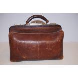 Small vintage Gladstone leather case