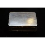 Silver George IV snuff box dated 1821 with crowned leopards head
