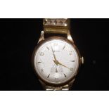 Hefik 9ct gold cased manual wind vintage wristwatc