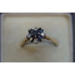 18ct Gold sapphire & diamond ring