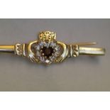 9ct Gold pin brooch set with ruby & diamonds