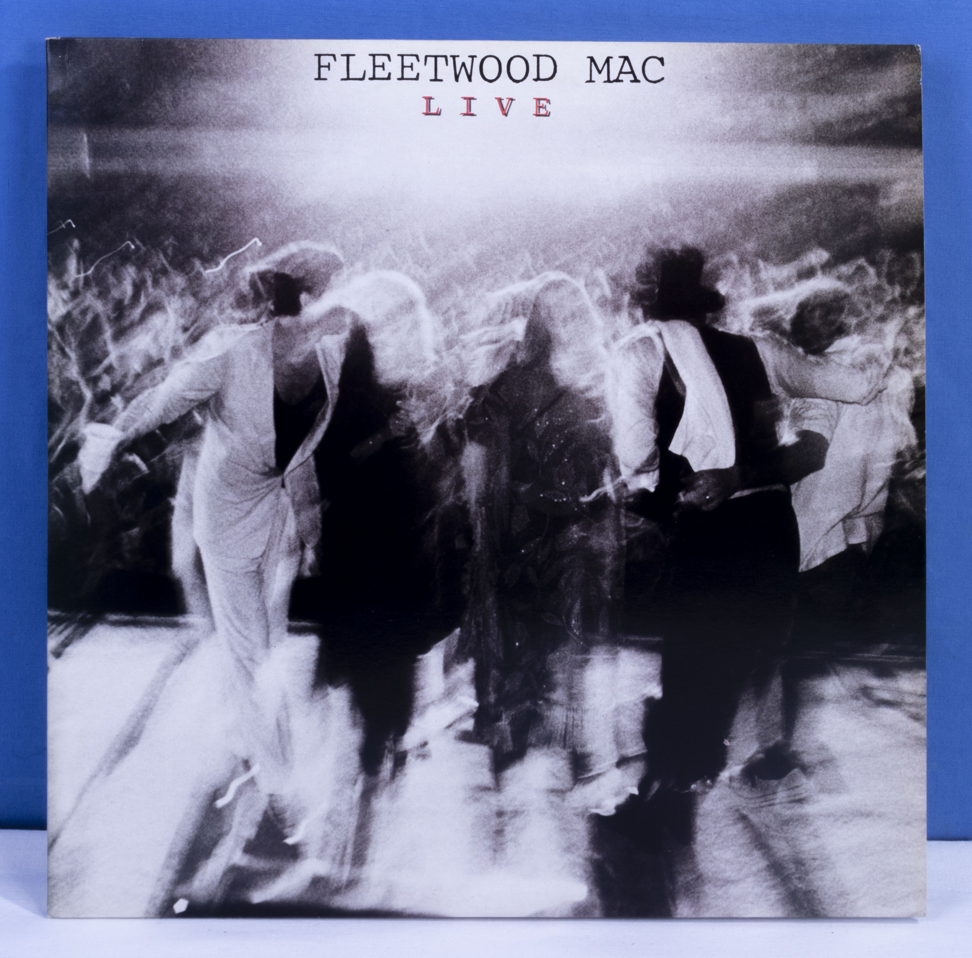 Fleetwood Mac Live double album, K 66097 together with Stevie Nicks 'Bella Donna' Mulitcoloured - Image 2 of 6