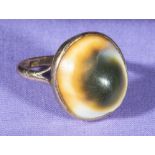 A gold fish eye ring size N