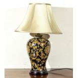 A ceramic table lamp, base 36cm tall