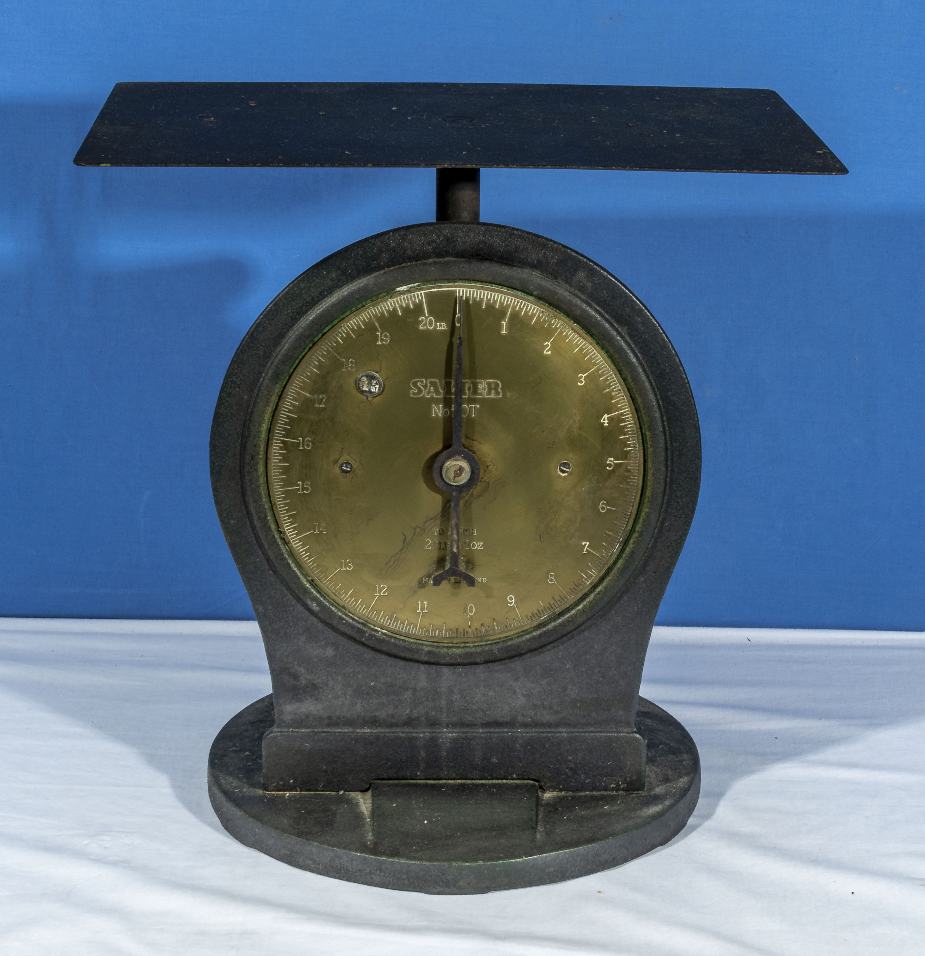 A Salter weigh scale model 50T