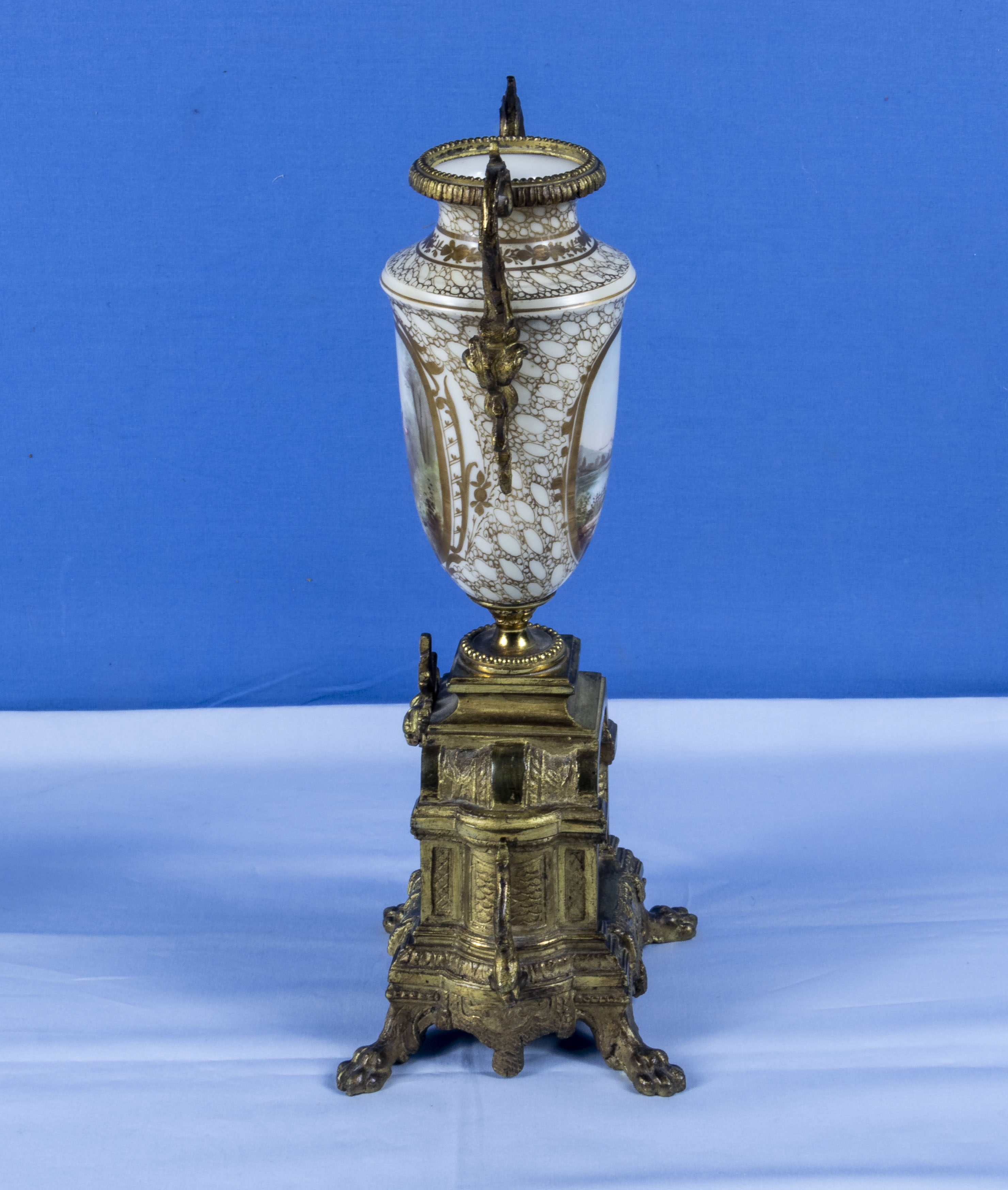 Antique French ormolu Serves vase - Image 2 of 7