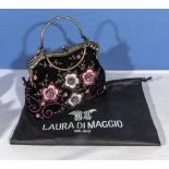 A Laura Di Maggio velvet embroidered handbag with shoulder chain