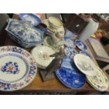 Mixed 20th century ceramics to include Royal Copenhagen 1970's Mother's Day plates and other