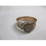 A yellow metal and hardstone band in the style of a mourning ring, total weight 3.1g Location: CAB