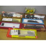 A selection of boxed 00 Gauge to include Mainland Railways, Wrenn Wagon, Airfix and others