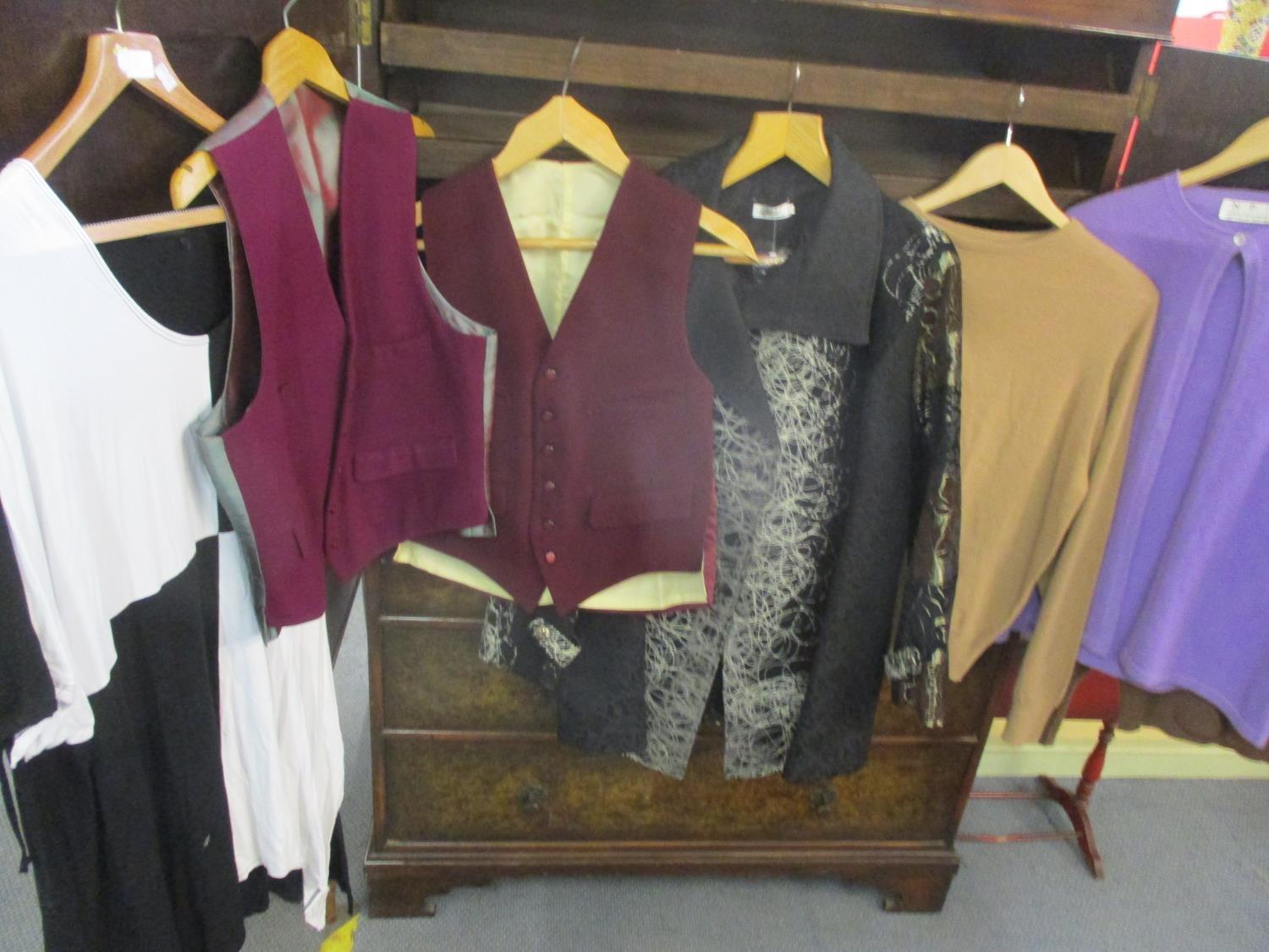 Ladies and gents cashmere sweaters, gents waistcoats, and mixed clothing, various sizes Location: