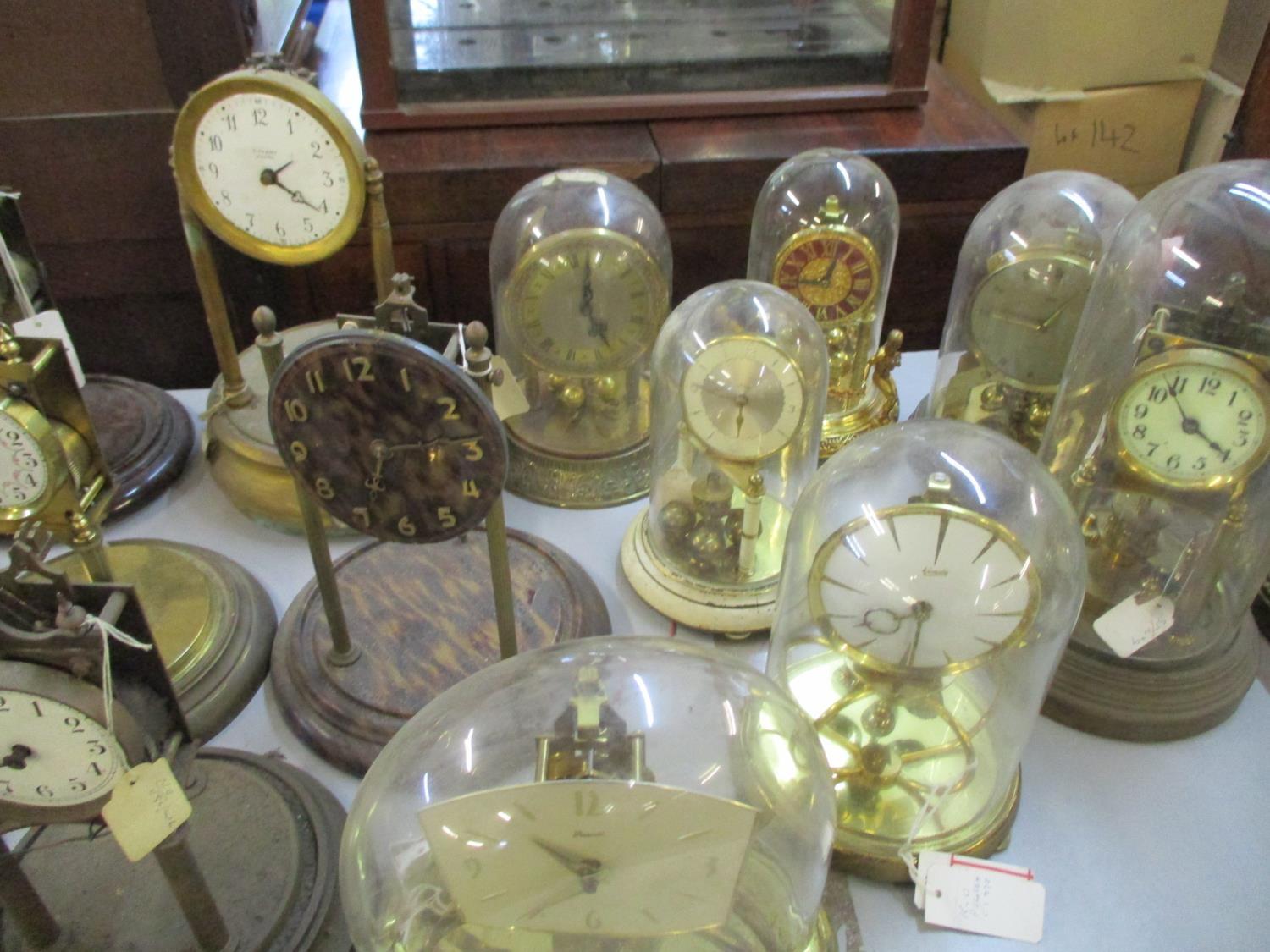 A collection of twenty three anniversary clocks to include a Tiffany electrical and a Gustav - Image 6 of 6