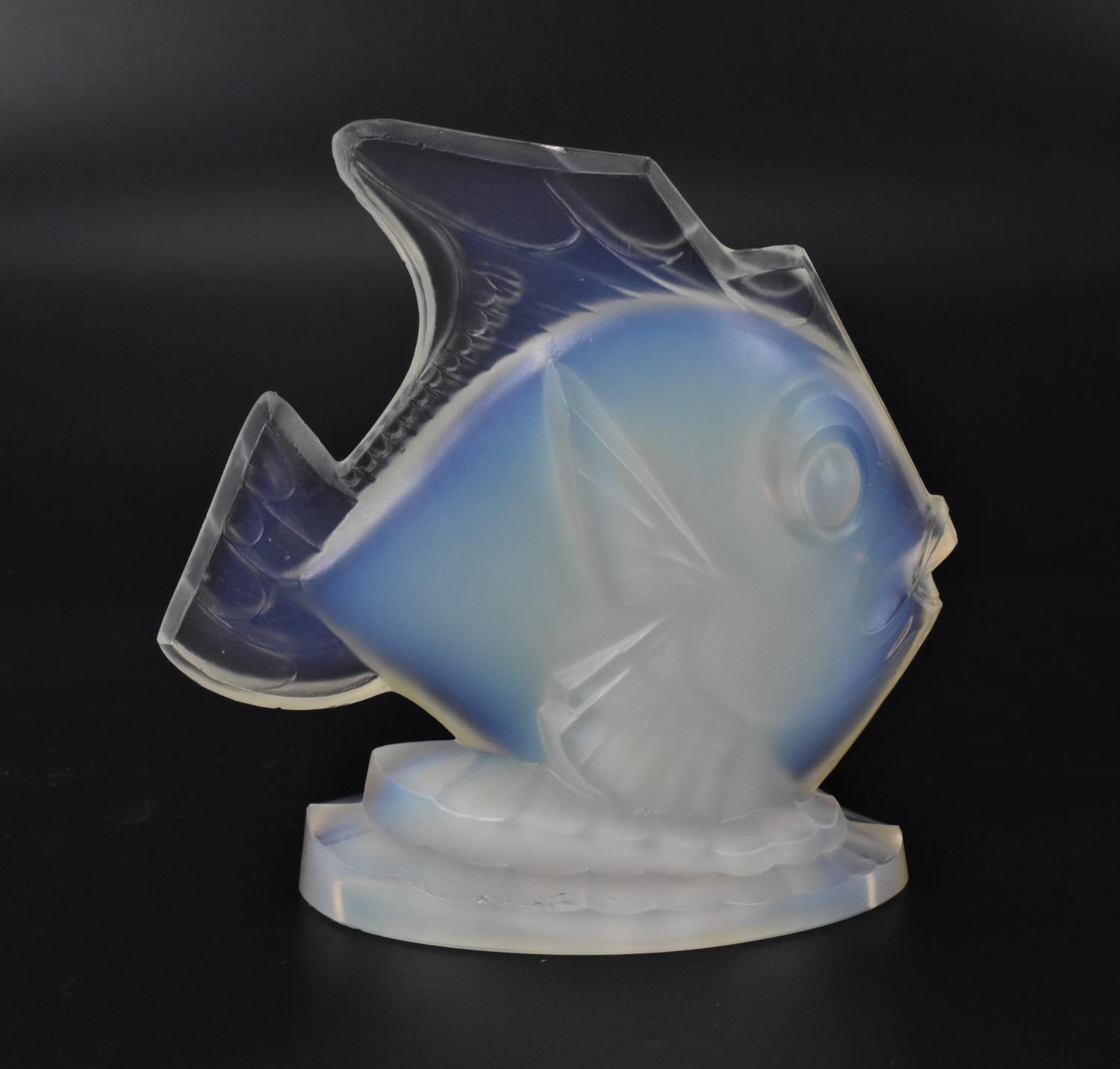 An Art Deco style Sabino opalescent glass car mascot of an angelfish, with moulded 'SABINO FRANCE' - Image 4 of 5