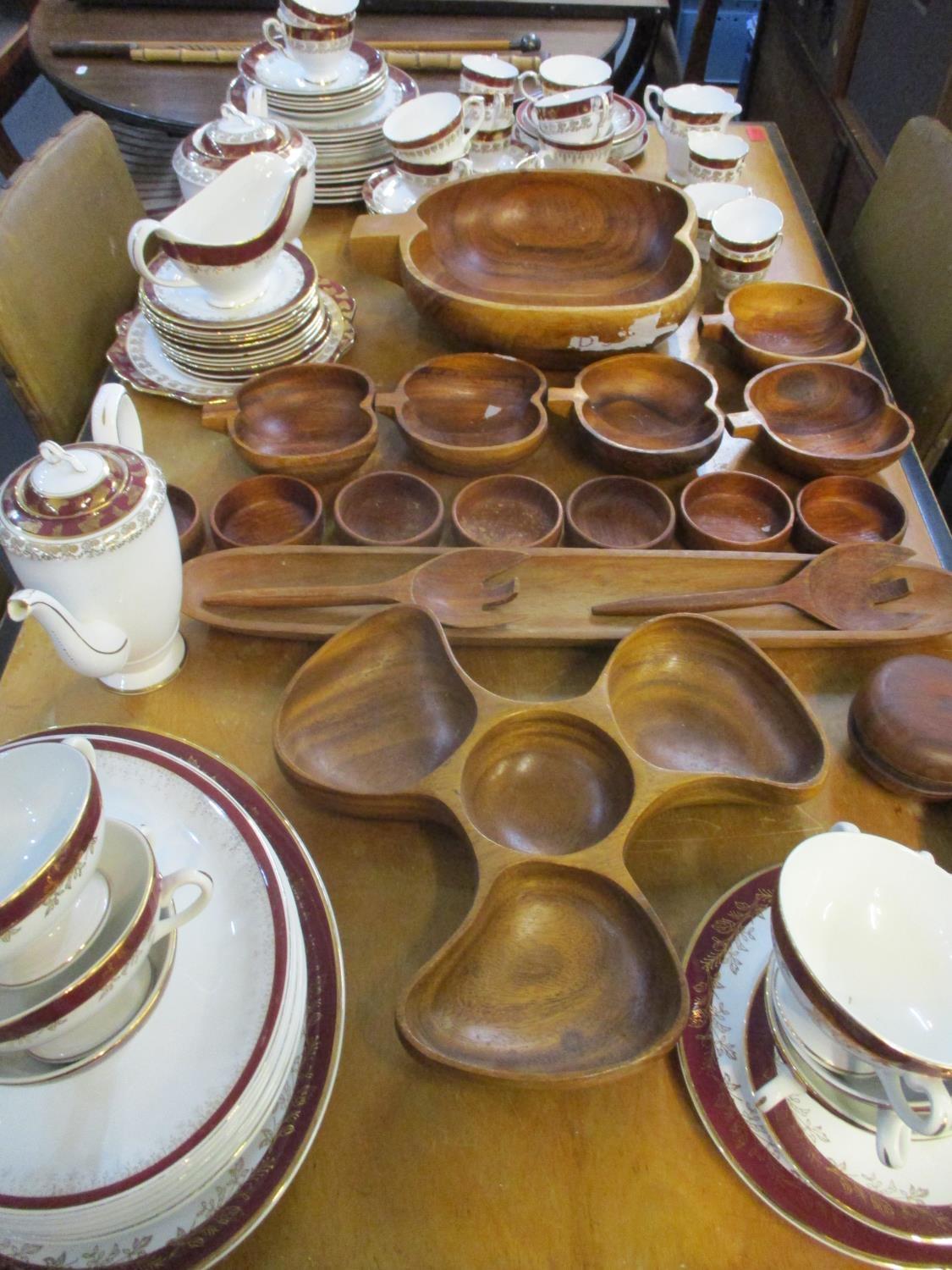 Retro teak tableware together with a Royal Stafford part dinner service and matched china - Bild 2 aus 2