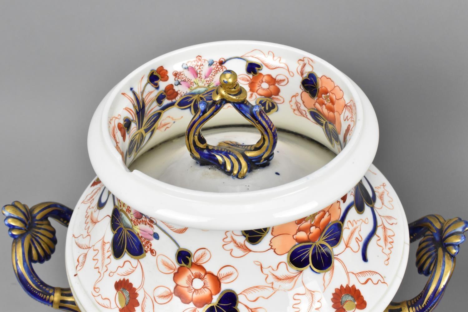 A pair of English porcelain Imari pattern ice-pails, possibly Coalport, early 19th century, with - Image 2 of 11