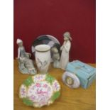 Mixed 20th century ceramics to include Lladro, a Wedgwood 'Hummingbirds' vase and a studio pottery