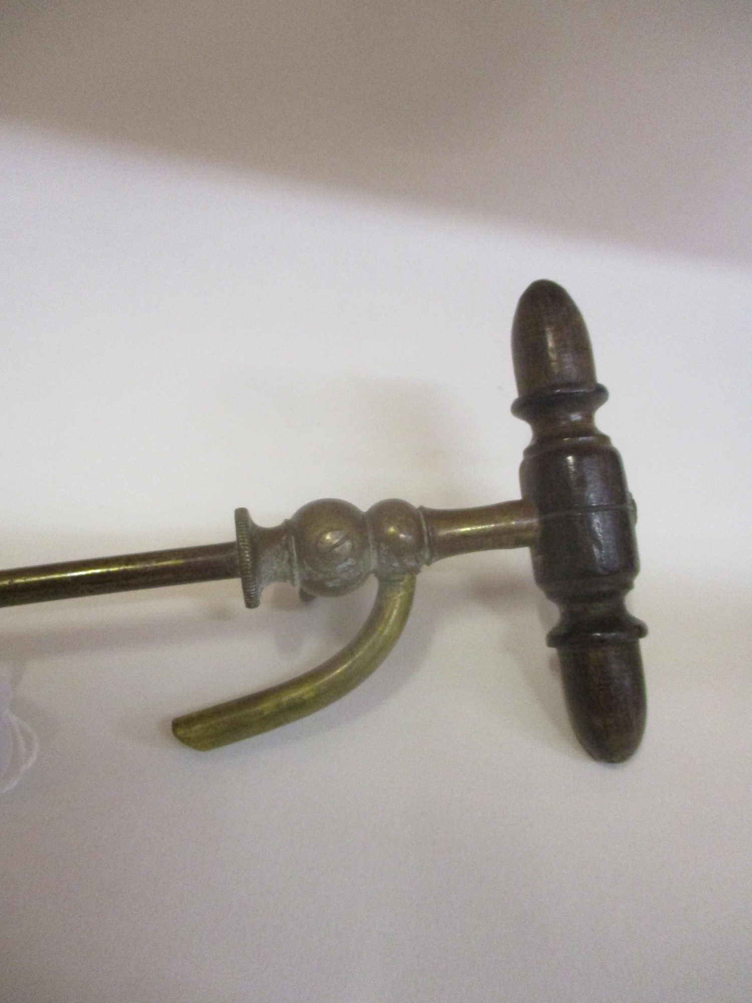 A late Victorian brass and rosewood handle Champagne tap - Image 2 of 2