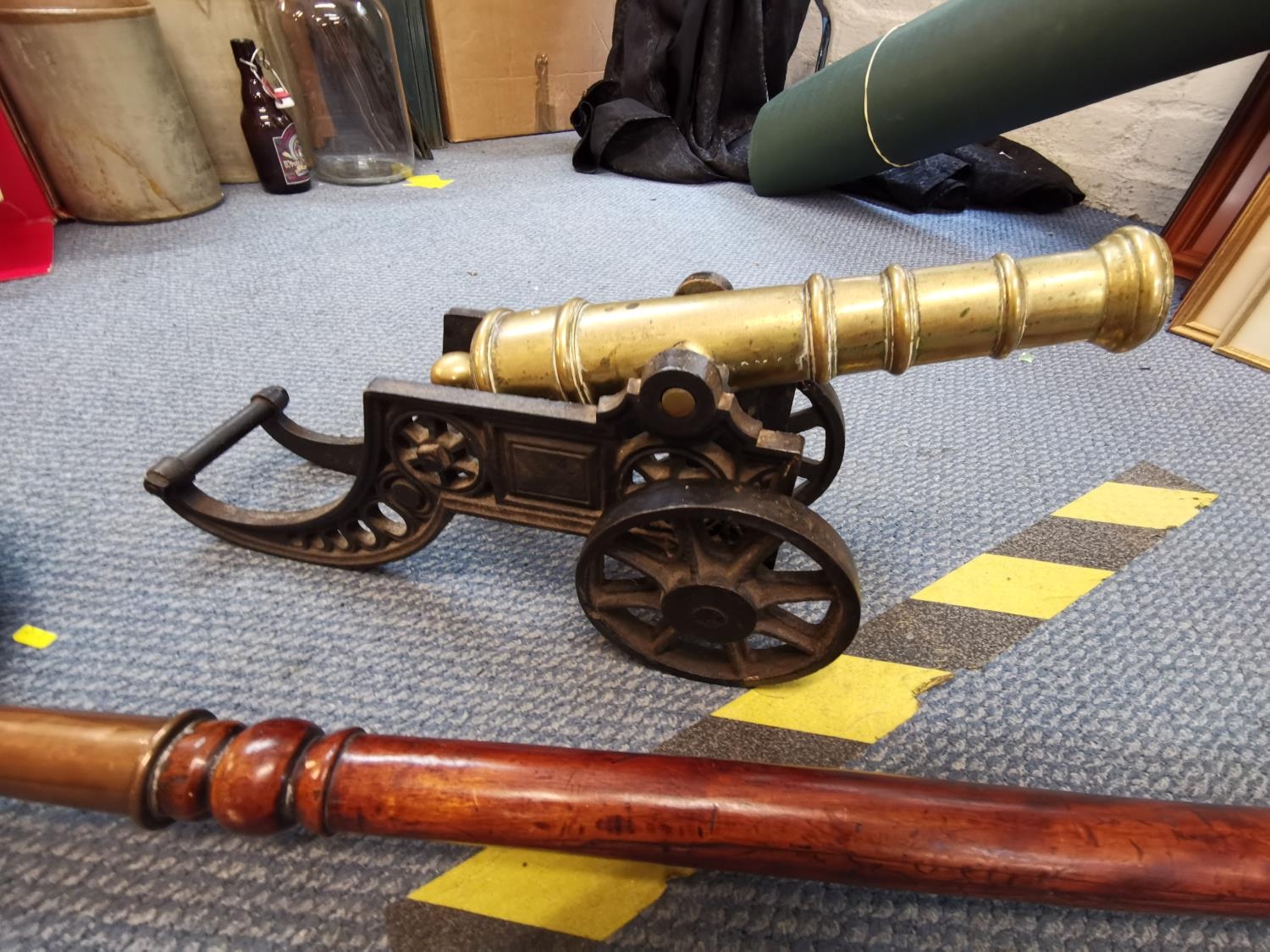 An early 20th century cast iron and brass model cannon and a copper warming pan - Image 2 of 2