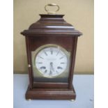 A modern Knight & Gibbons mantel clock, no key, 30cm h x 18cm w