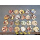 A collection of 40 Franklin Mint limited edition cat related collectors plates Location: 5:3