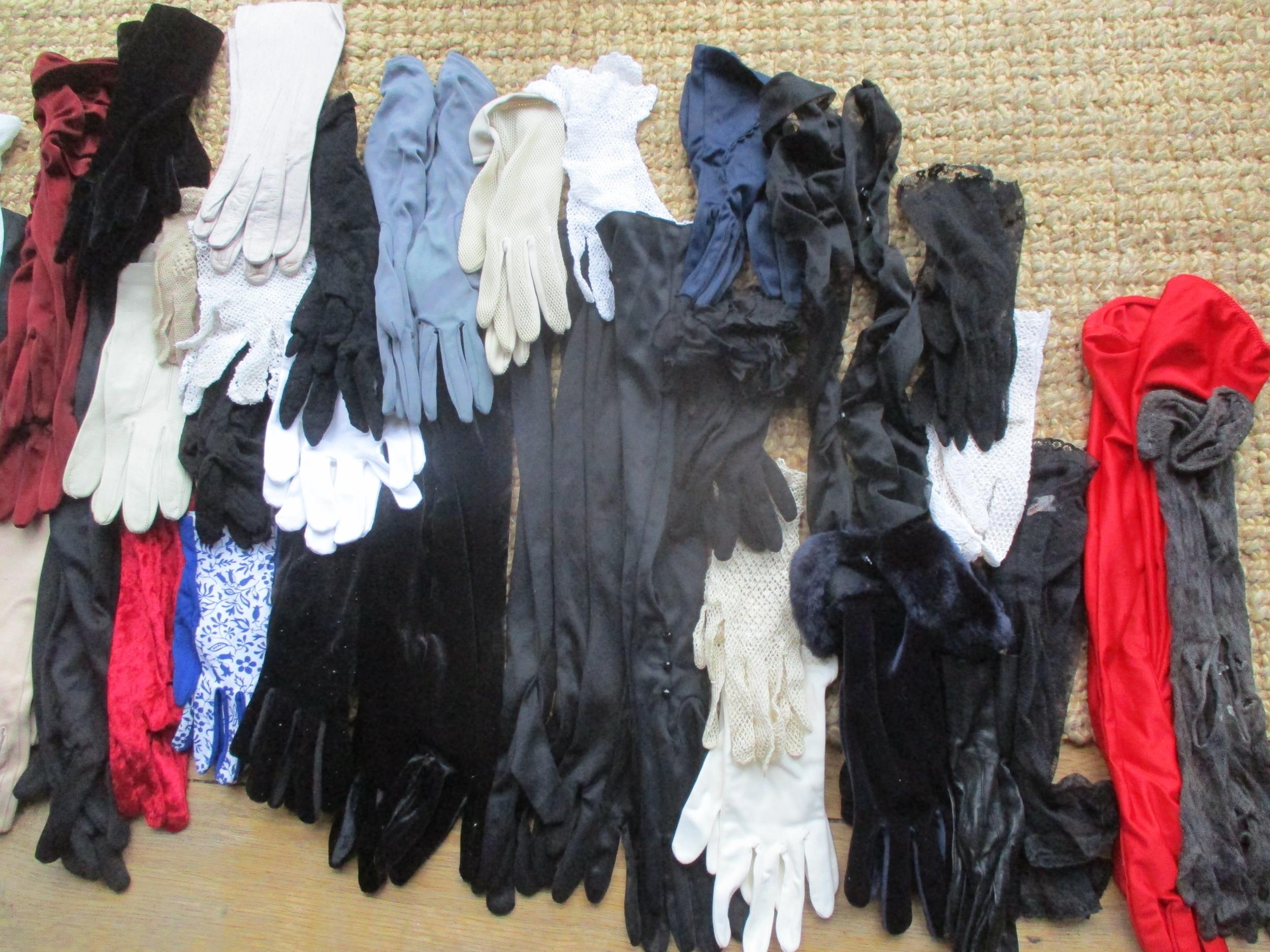 A large quantity of ladies gloves to include Dents, together with vintage scarves to include Ken - Image 3 of 10