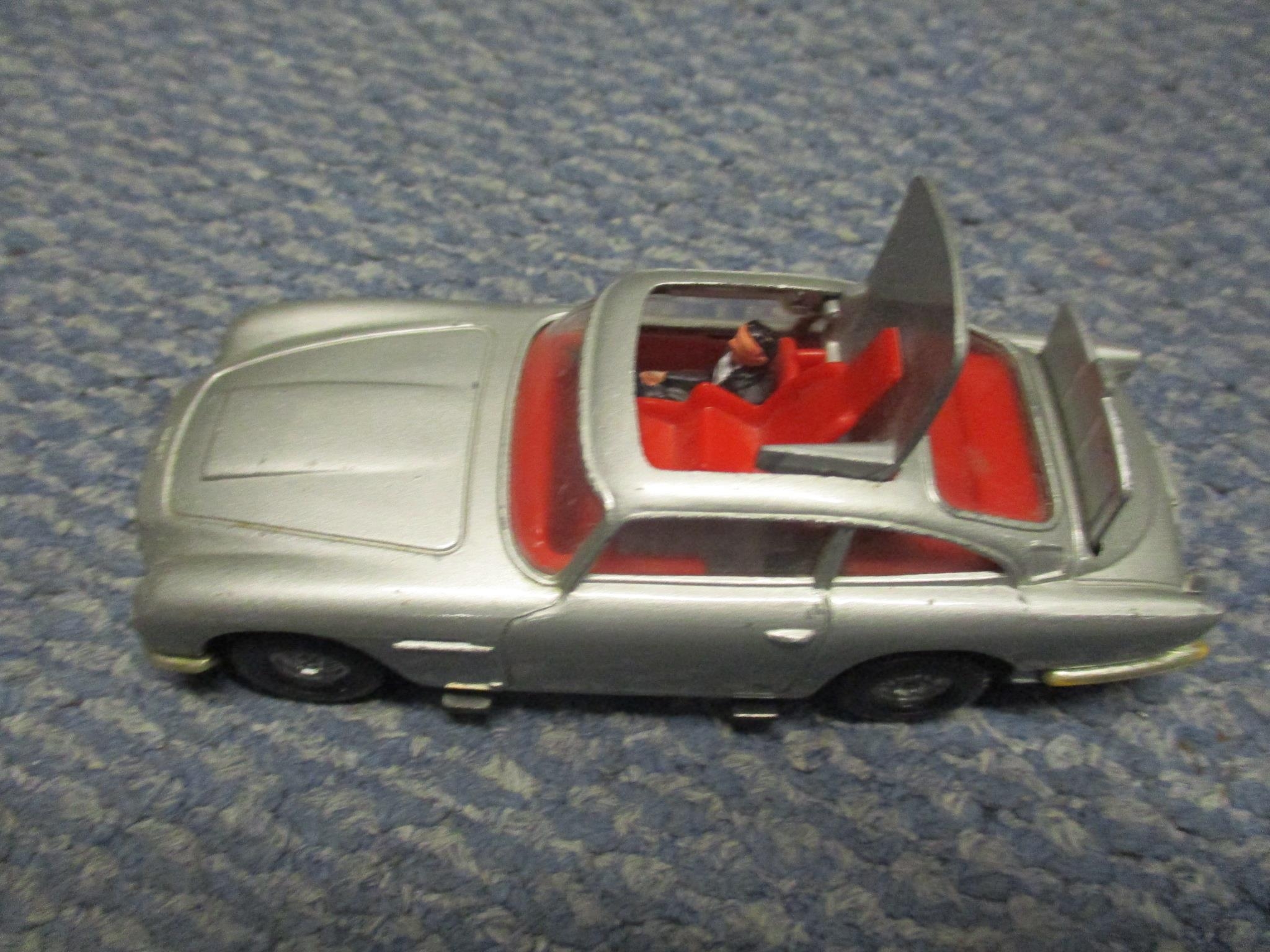 A quantity of vintage diecast model vehicles, some boxed to include a Corgi 007 James Bond Aston - Image 2 of 4