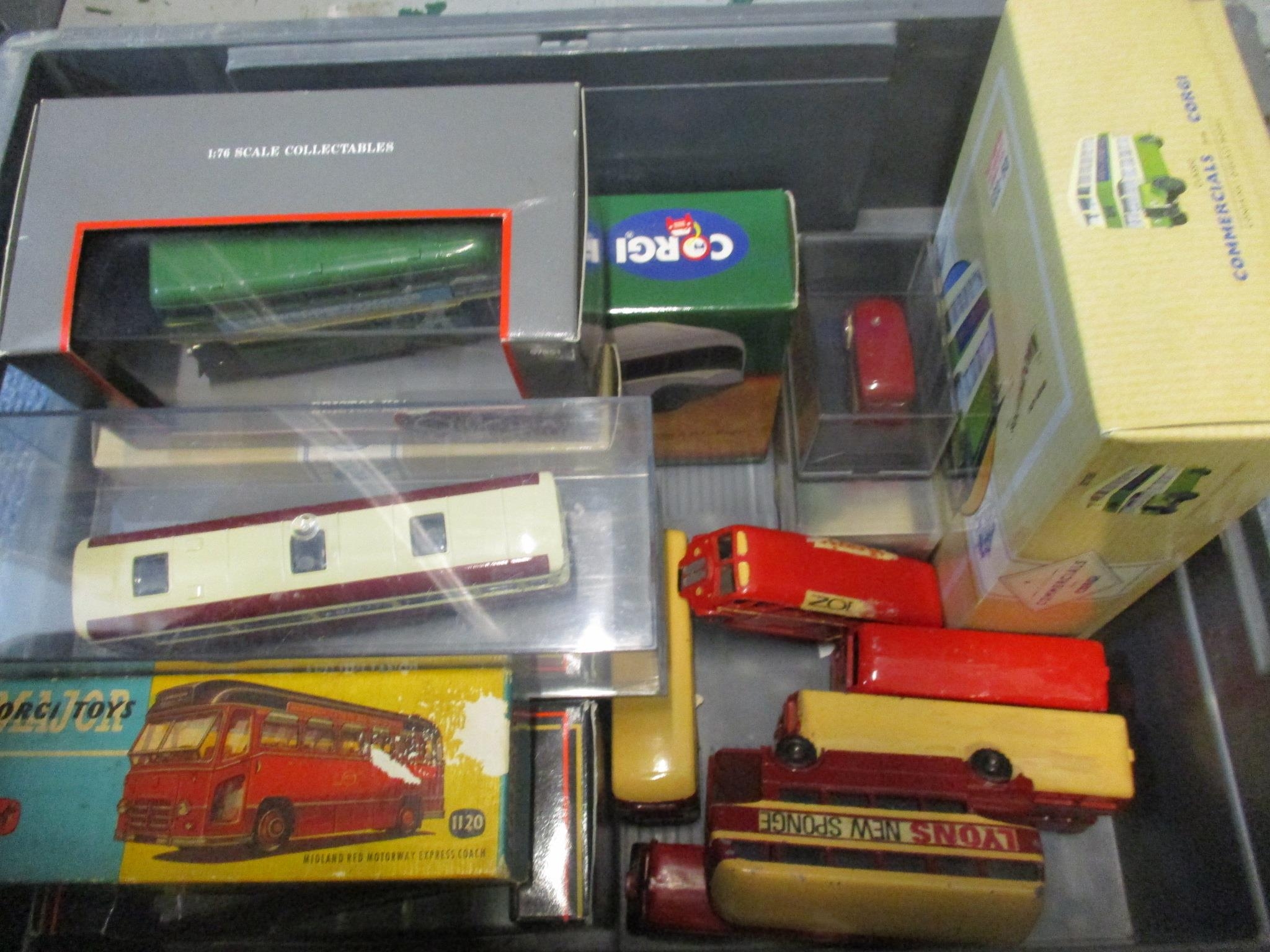 A quantity of vintage diecast model vehicles, some boxed to include a Corgi 007 James Bond Aston - Image 3 of 4