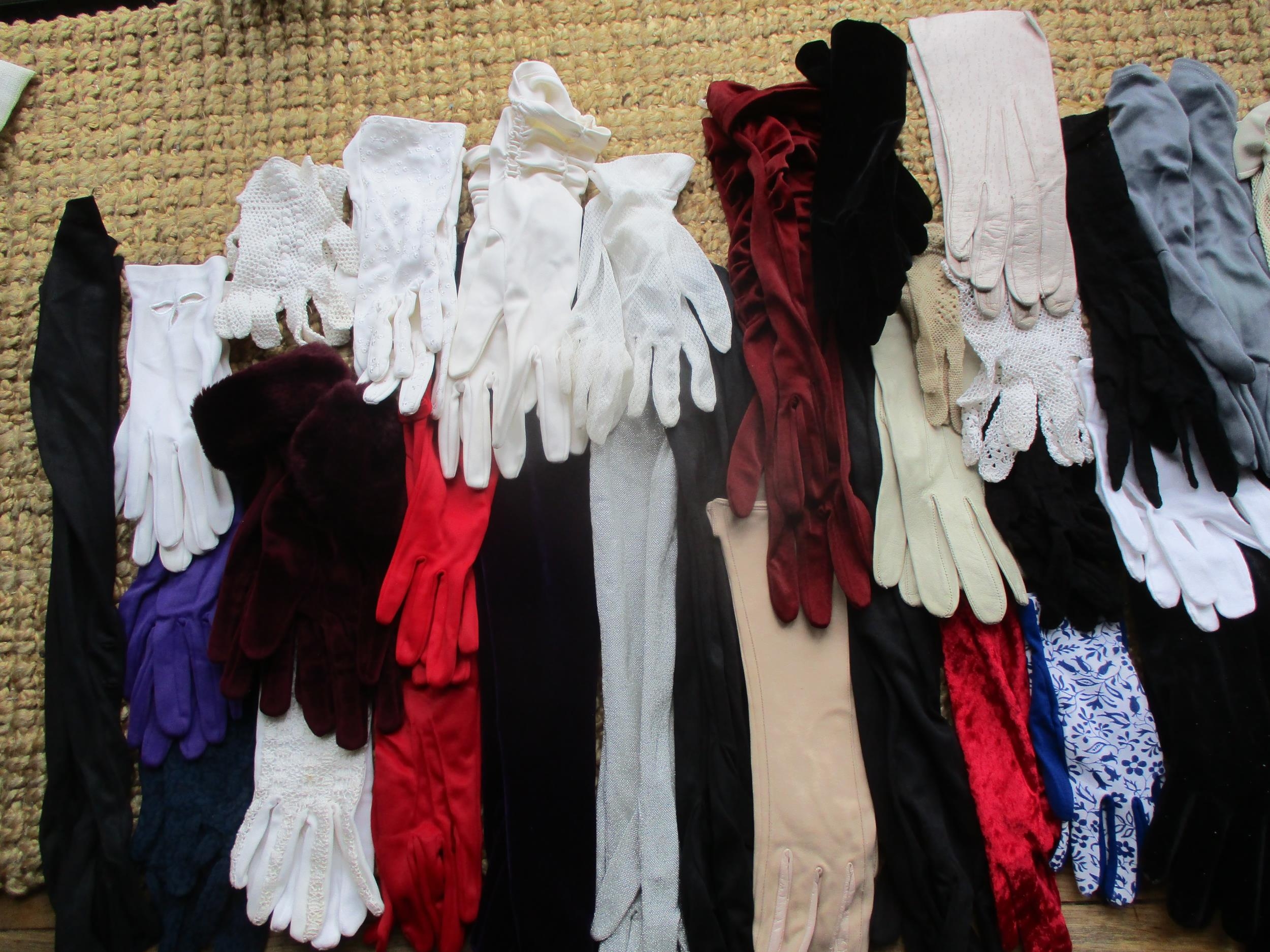 A large quantity of ladies gloves to include Dents, together with vintage scarves to include Ken - Image 2 of 10