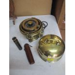 An early to mid 20th century brass cased ships' gyroscopic compass CD M 288-1, various stamped