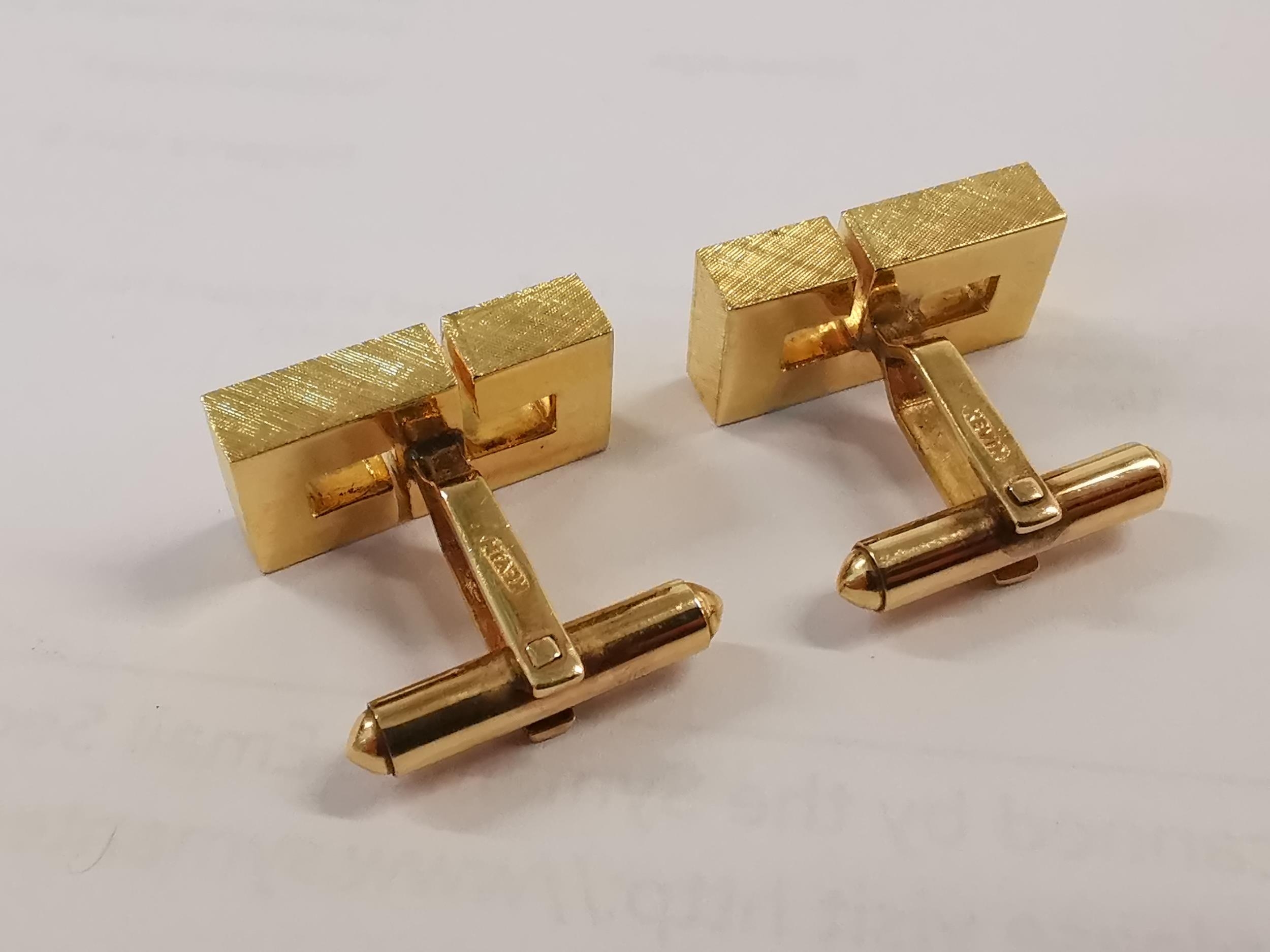 A pair of 14ct gold cuff links stamped 585, 13.6g Location: Cab - Image 2 of 2