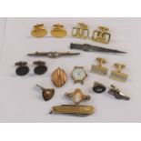 Miscellaneous items to include a 9ct gold backed locket, silver cufflinks, a yellow metal mounted