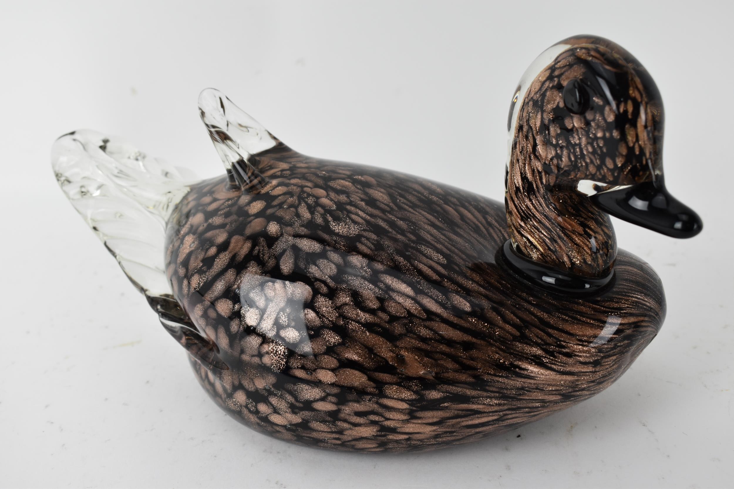 A Daum, France, glass model of a duck, together with a large Murano glass model of a mallard and one - Image 3 of 4