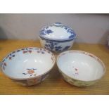 Eighteenth century Chinese porcelain comprising a tureen and cover and two bowls, each damaged