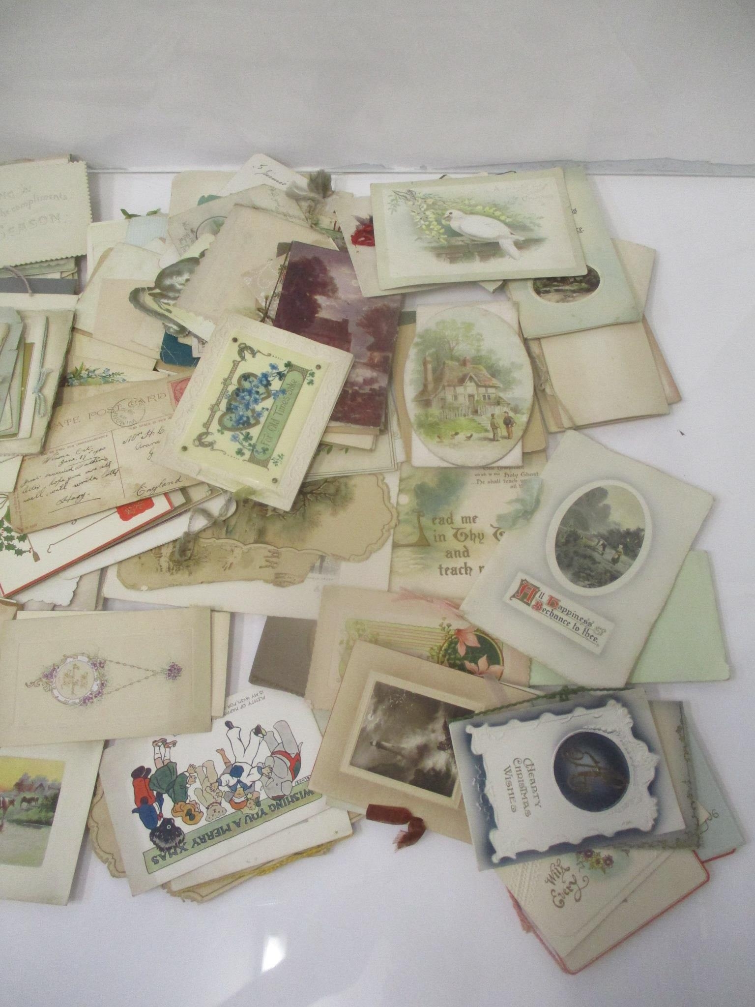 Printed ephemera to include greetings cards, postcards Christmas cards, mainly late 19th/early - Bild 2 aus 3