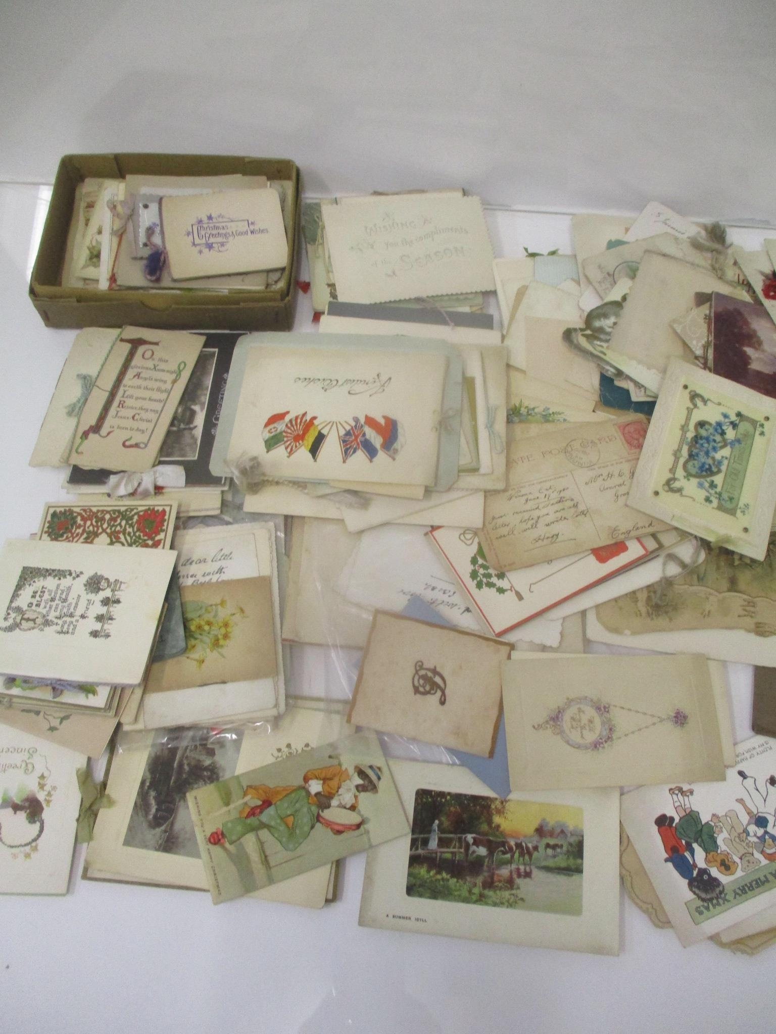 Printed ephemera to include greetings cards, postcards Christmas cards, mainly late 19th/early - Bild 3 aus 3