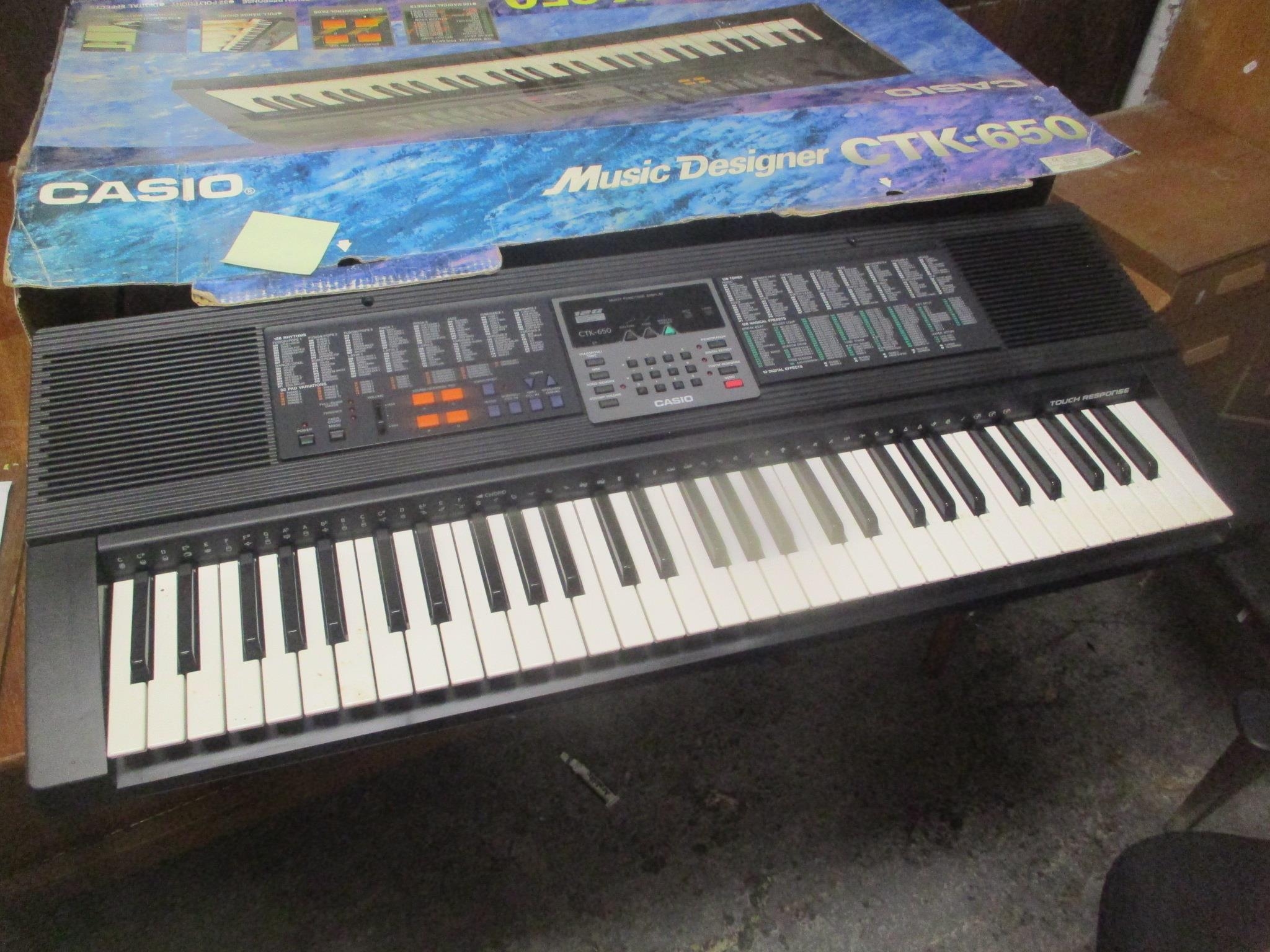 A Casio CTK-650 boxed keyboard - Bild 2 aus 2