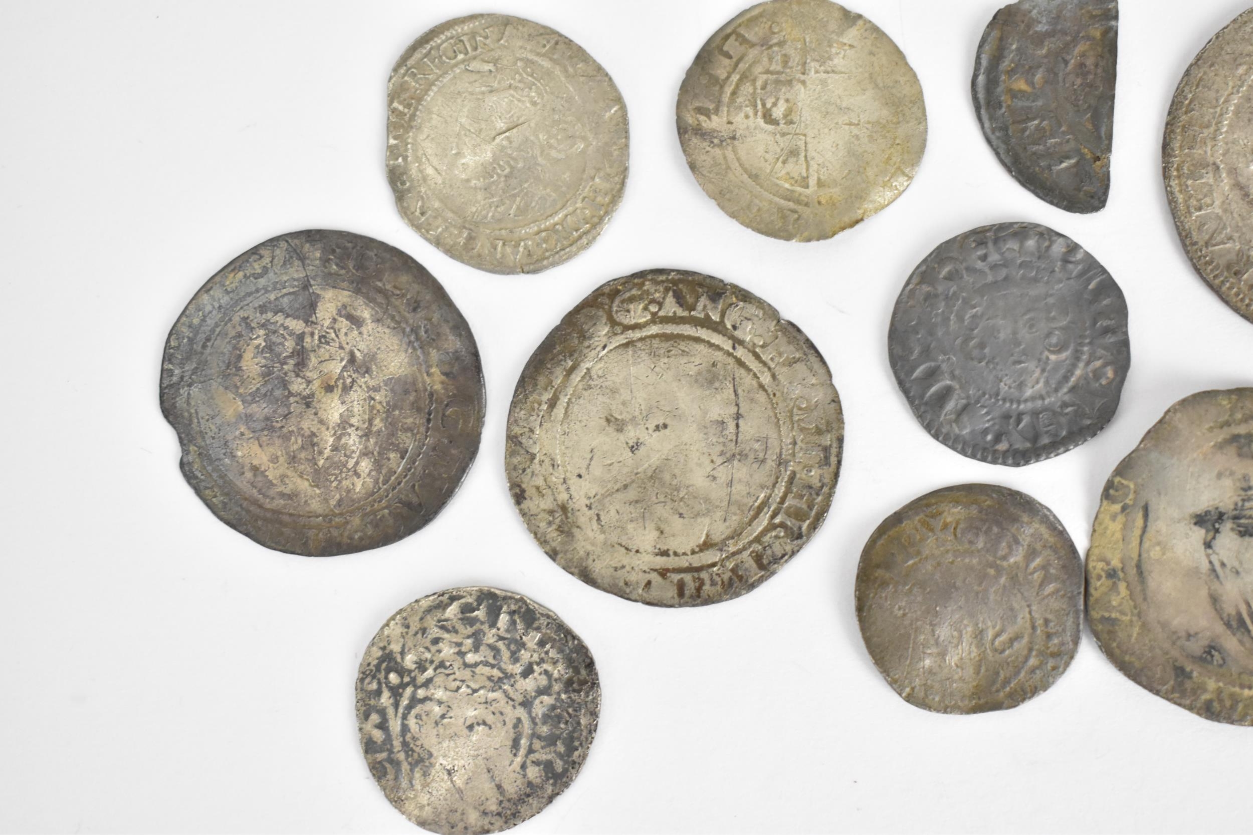 Ten hammered coins of The Kingdom of England to include a cut 1/2 short cross penny of King Henry - Image 5 of 6