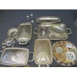 Catering silver coloured and Pyrex serving dishes and other items Location: 2:2