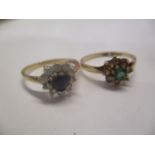 Two 9ct gold cluster rings to include one inset with a sapphire and paste stone, 3.5g