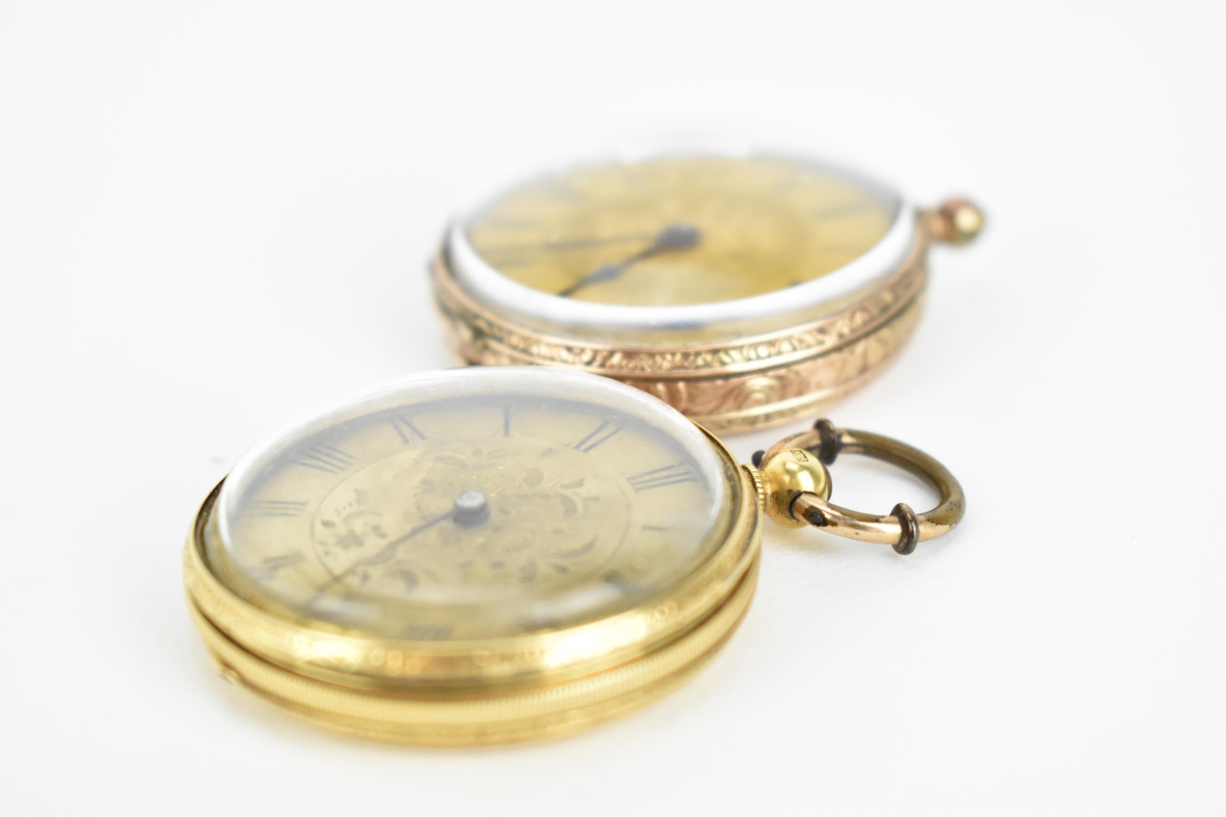 A pair of late 19th/early 20th century key-wound open faced pocket watch to include an engine turned - Image 2 of 5