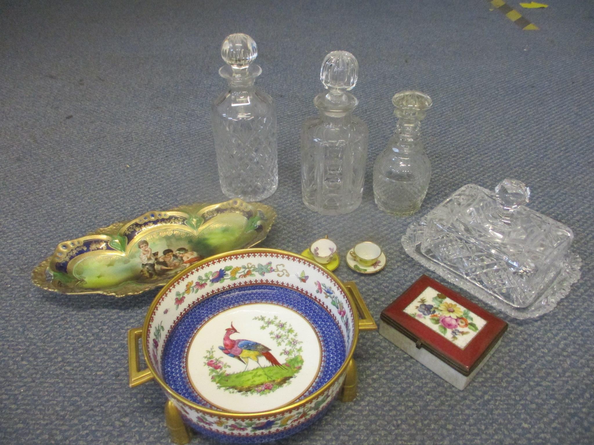 A Spode pedestal centre bowl with an image of an exotic bird to the centre together with continental