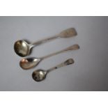 A Collection of Three Silver Condiment Spoons to Include Victorian Salt etc, 22.3g